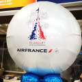 Μπαλόνια Κολώνα με Αυτοκόλλητο Εταιρικό Λογότυπο της AIRFRANCE για την Εθνική Επέτειο της Γαλλίας