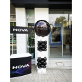 Δίχρωμη Κολώνα Foil Μπαλονιών με Λογότυπα NOVA & EON για Εγκαίνια Καταστήματος